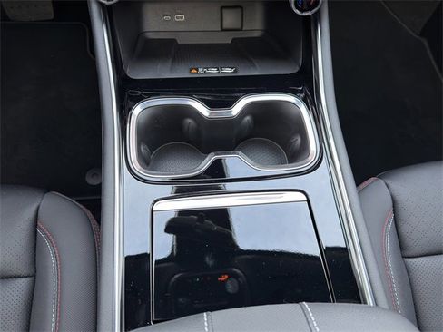 New 2026 Chevrolet Traverse RS image 16