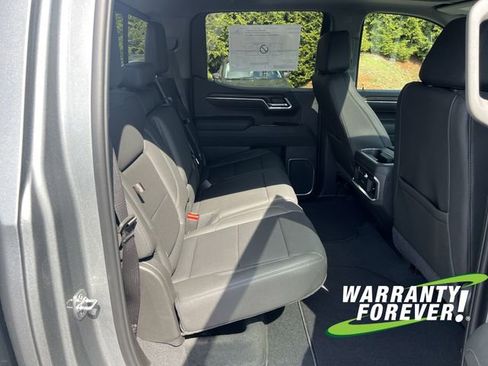 New 2026 GMC Sierra 1500 SLT w/ SLT Premium Package image 17
