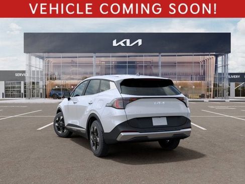 New 2026 Kia Sportage LX AWD/4WD image 4