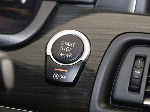 Used 2015 BMW M5 RWD image 34