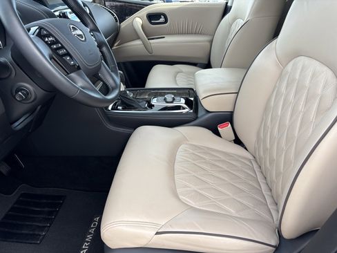 Used 2024 Nissan Armada Platinum w/ Captain's Chairs Package image 17