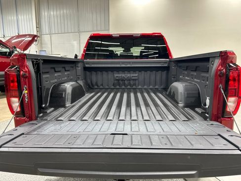 Used 2024 GMC Sierra 1500 Elevation w/ X31 Off-Road Package AWD/4WD image 22