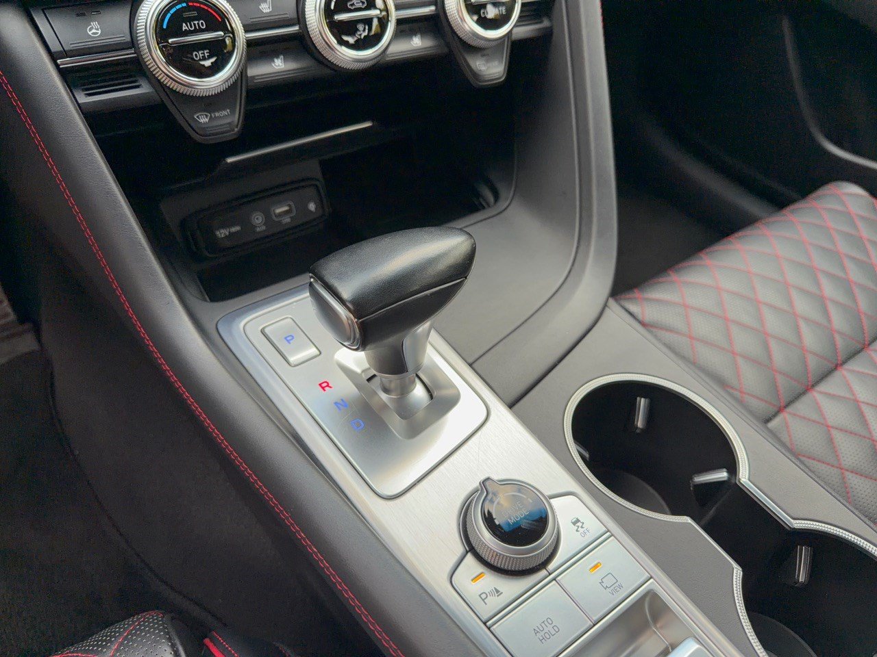 Used 2021 Genesis G70 3.3T w/ Sport Package AWD/4WD image 21