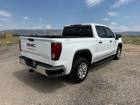 Used 2022 GMC Sierra 1500 Pro w/ Fleet Convenience Package AWD/4WD image 7