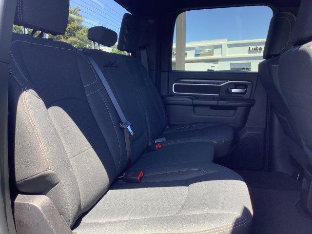 Used 2025 RAM 2500 Big Horn AWD/4WD image 33