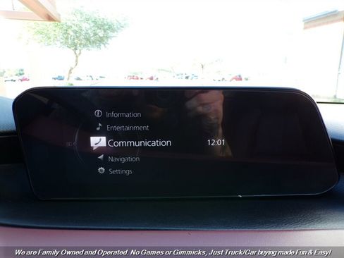 Used 2022 MAZDA MAZDA3 s image 39