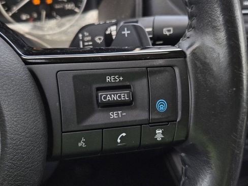 Certified 2022 Nissan Rogue SL FWD image 30