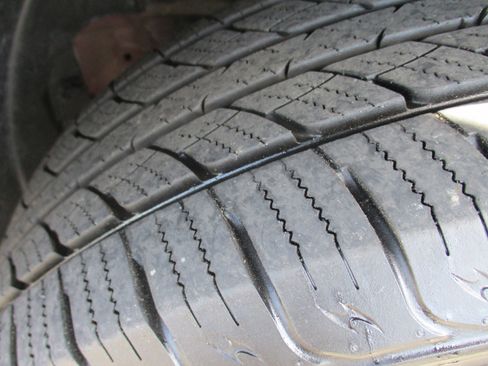 Used 2018 Honda CR-V EX image 10