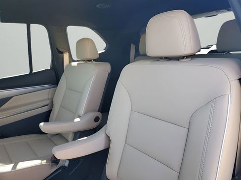 New 2026 Buick Enclave Preferred w/ Power Package image 19