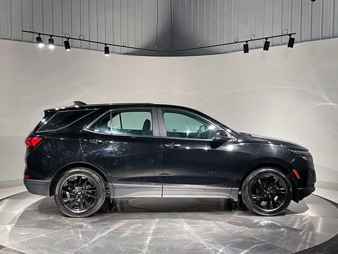 Used 2023 Chevrolet Equinox LS w/ Midnight Edition FWD image 10