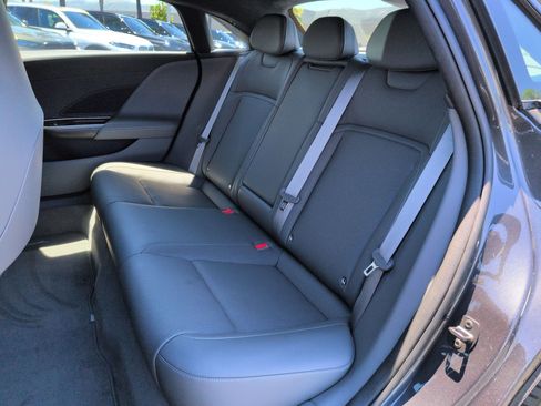 Used 2024 Lucid Air Touring AWD/4WD image 29