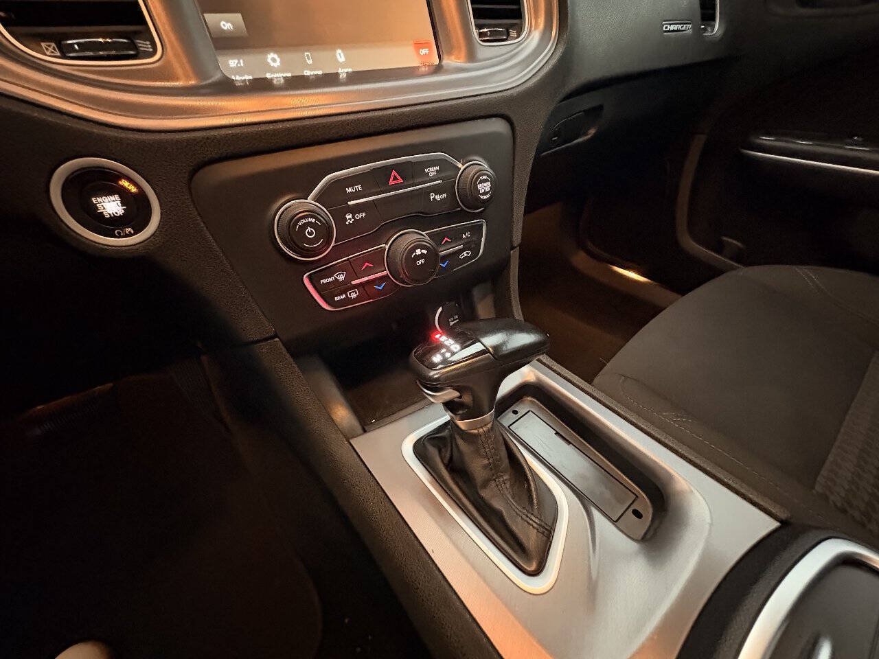 Used 2023 Dodge Charger SXT RWD image 23