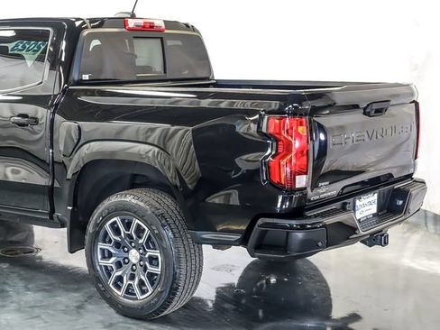 Used 2023 Chevrolet Colorado LT w/ LT Convenience Package II RWD image 10