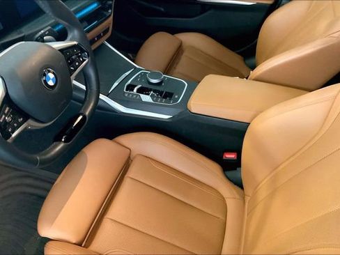 Used 2025 BMW 330i Sedan w/ Convenience Package image 8