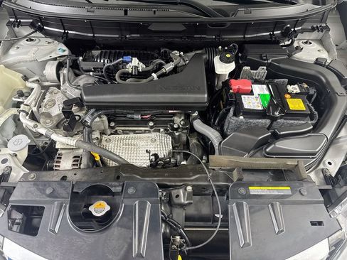 Used 2018 Nissan Rogue SL AWD/4WD image 31