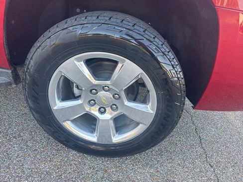 Used 2015 Chevrolet Tahoe LT AWD/4WD image 10