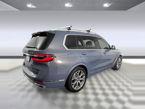 Used 2023 BMW X7 xDrive40i w/ Premium Package AWD/4WD image 9