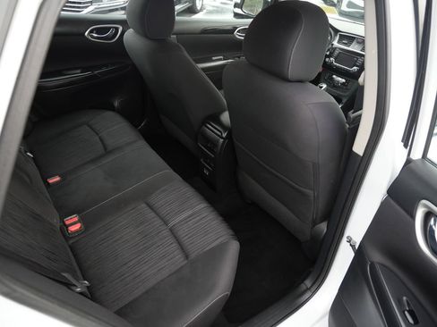 Used 2018 Nissan Sentra SV image 22