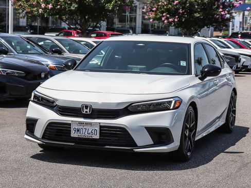 Certified 2024 Honda Civic Sport image 3