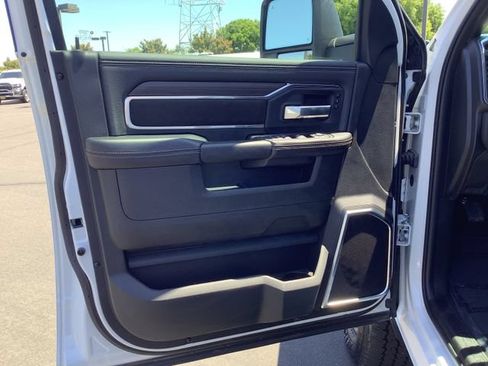 New 2026 RAM 2500 Laramie w/ Night Edition AWD/4WD image 9