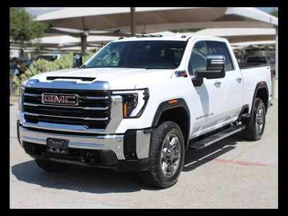 Used 2025 GMC Sierra 2500 SLT w/ SLT Convenience Package