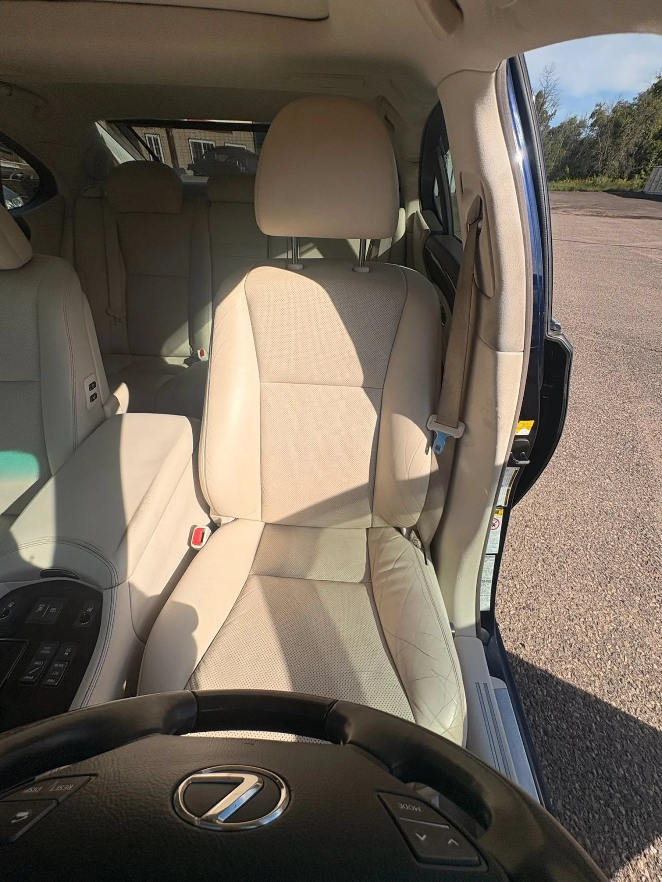 Used 2009 Lexus LS 460 AWD image 12