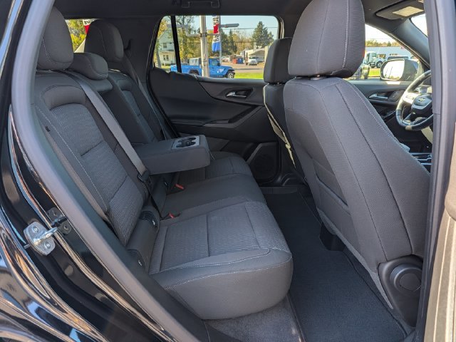 Used 2025 Chevrolet Equinox LT FWD image 17