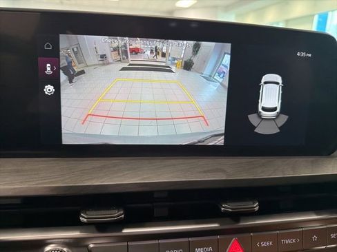 Used 2025 Kia Telluride EX X-Line image 23