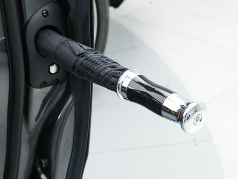 Used 2022 Rolls-Royce Cullinan image 37