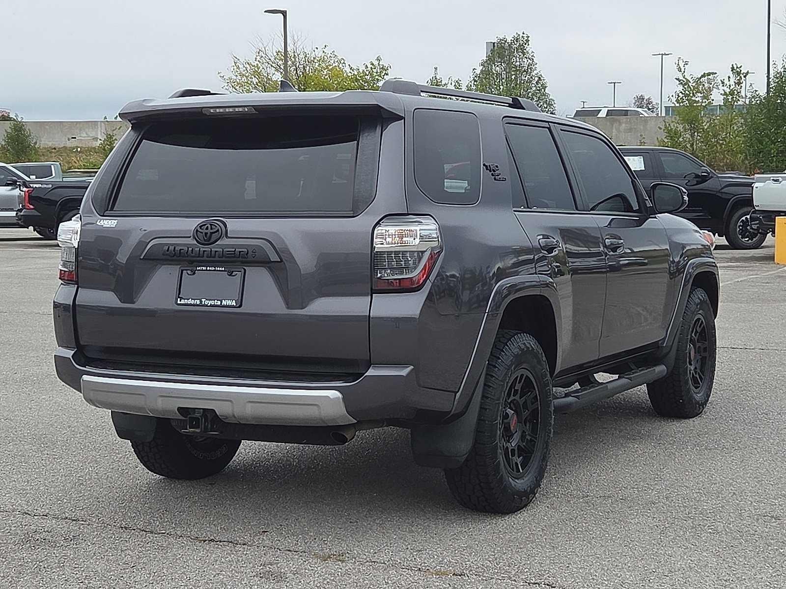 Used 2023 Toyota 4Runner TRD Off-Road Premium w/ Moonroof Package AWD/4WD image 5