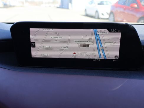 Used 2023 MAZDA MAZDA3 s image 22