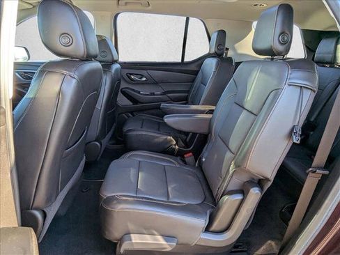 Used 2018 Chevrolet Traverse Premier w/ Driver Confidence II Package image 16
