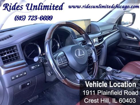 Used 2017 Lexus LX 570 4WD image 25