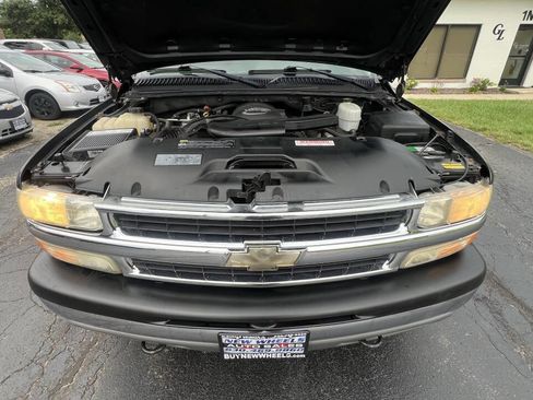 Used 2004 Chevrolet Tahoe LT w/ LT Preferred Equipment Group image 33