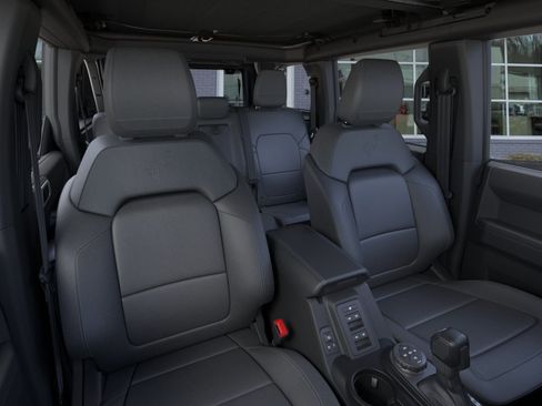 New 2025 Ford Bronco Badlands AWD/4WD image 10