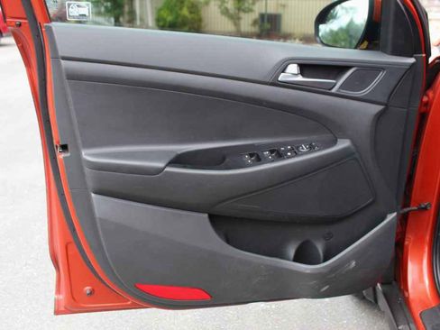 Used 2017 Hyundai Tucson SE FWD image 11