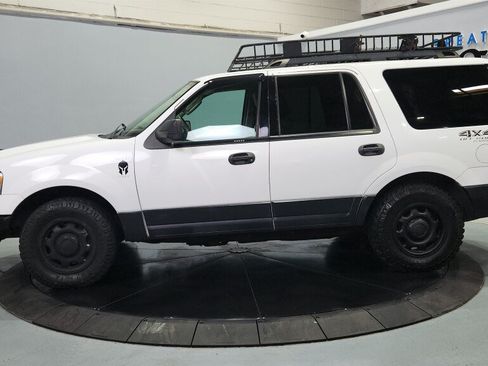 Used 2011 Ford Expedition XL w/ HD Trailer Tow Pkg AWD/4WD image 7