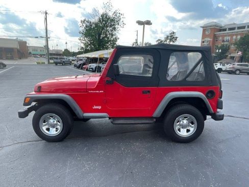 Used 1997 Jeep Wrangler SE AWD/4WD image 4