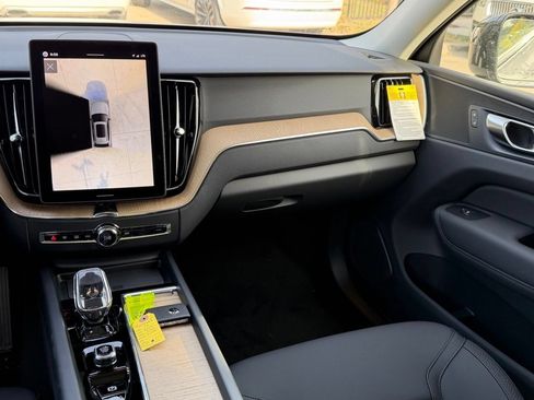 New 2026 Volvo XC60 T8 Plus w/ Protection Package Premier AWD/4WD image 11