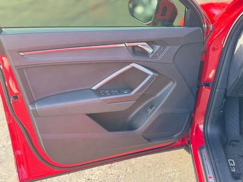 Certified 2021 Audi Q3 2.0T Premium Plus image 11