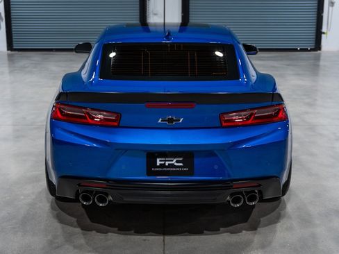Used 2018 Chevrolet Camaro SS image 5