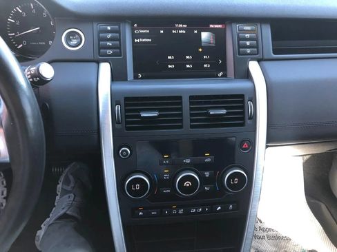 Used 2015 Land Rover Discovery Sport HSE AWD/4WD image 19