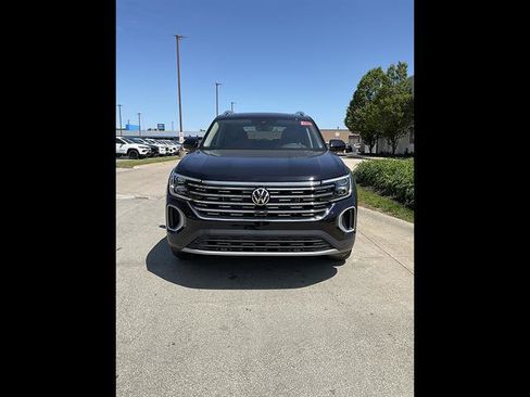 New 2026 Volkswagen Atlas SEL AWD/4WD image 2