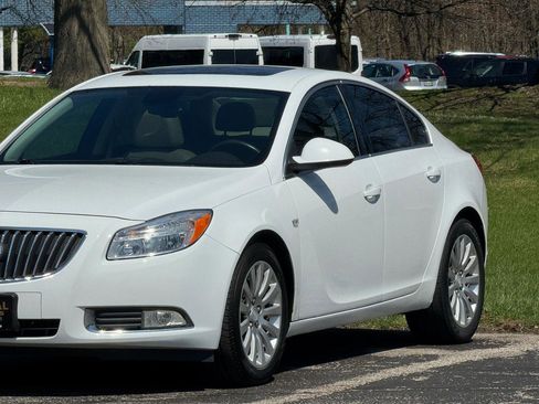Used 2011 Buick Regal CXL w/ RL2 Preferred Equipment Group FWD image 18