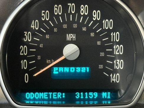 Used 2004 Chevrolet SSR w/ Preferred Equipment Group image 42