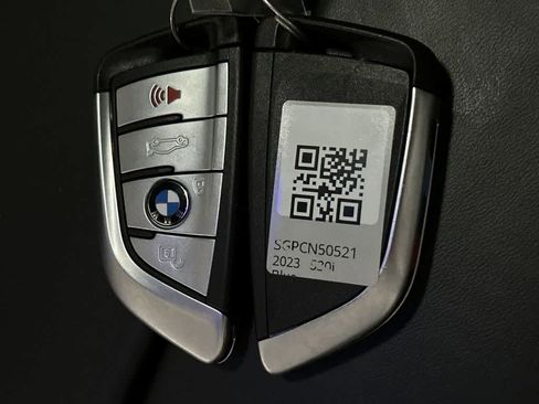 Used 2023 BMW 530i xDrive AWD/4WD image 28