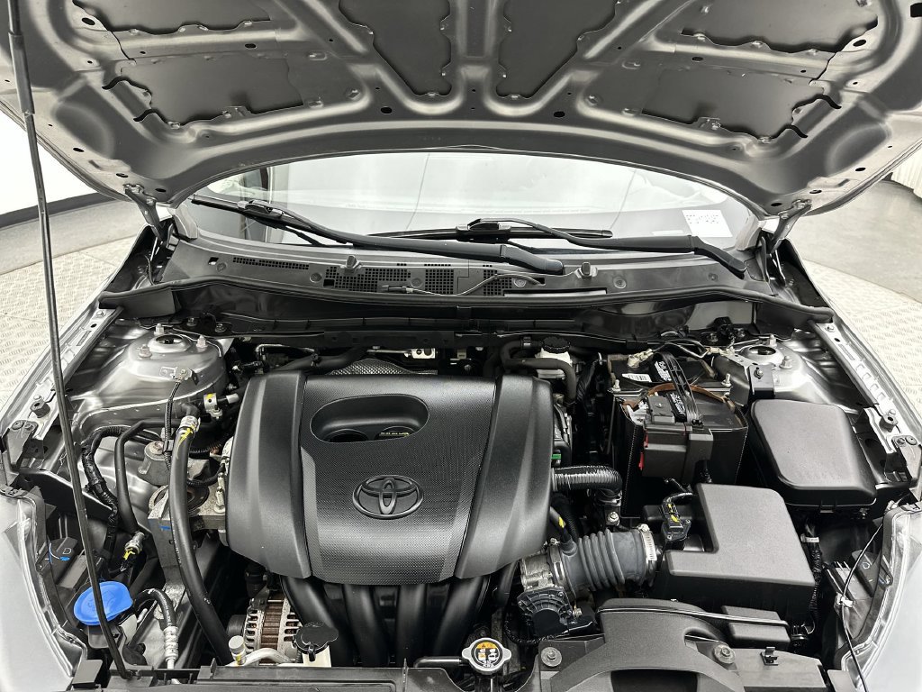 Used 2016 Scion iA FWD image 24