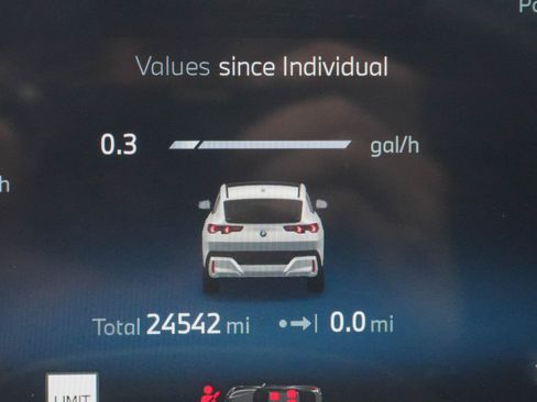 Certified 2025 BMW X2 xDrive28i image 22