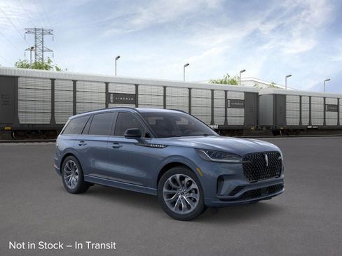 New 2026 Lincoln Aviator Premiere image 7