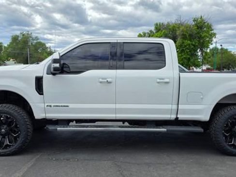 Used 2020 Ford F250 Lariat w/ Lariat Ultimate Package AWD/4WD image 4